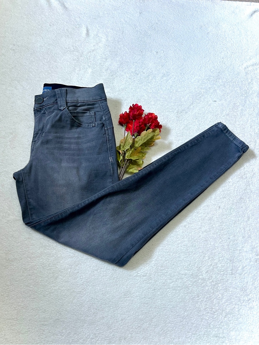 Democracy 'Ab'Solution Grey Skinny Jeans - Size 4 (29")
